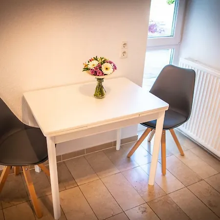 Apartment Liebesvolles Studio In *